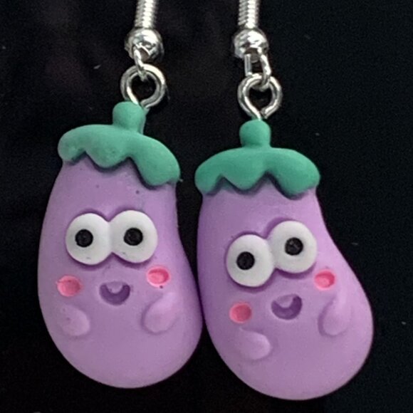 Eggplant Earring, Funny Food Earring, Food Jewelry, Gift Idea, Vegetable Earring - Picture 1 of 5